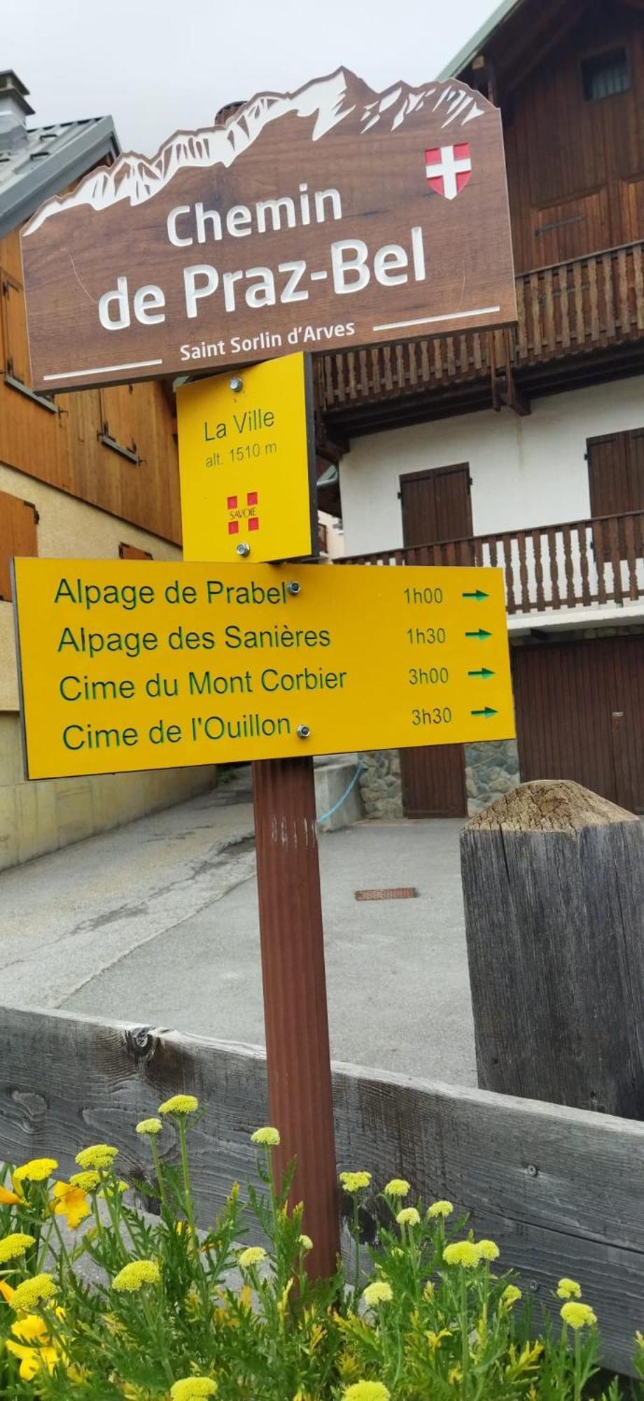 Saint-Sorlin D'Arves 4-6 personnes pied des pistes 350km de pistes tous niveaux Extérieur photo